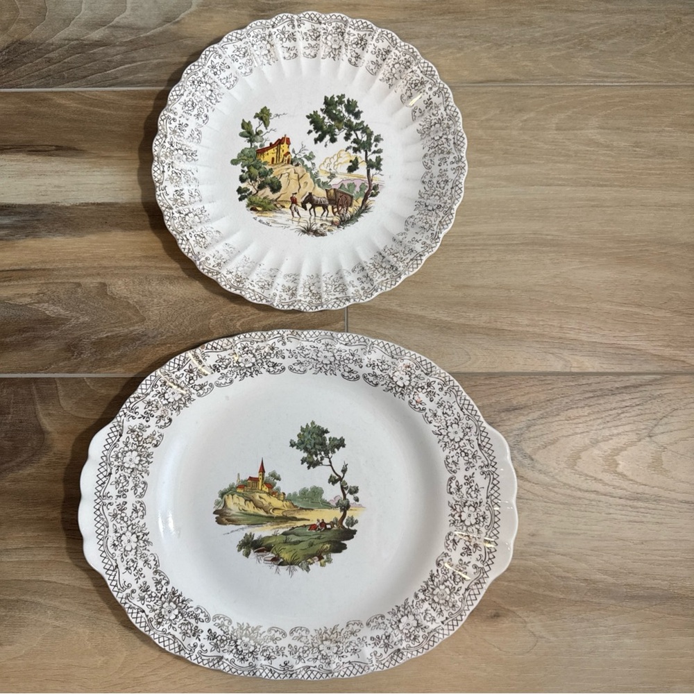 Vintage American Limoges "Chateau France" Dinner Plate – 22K Gold Trim